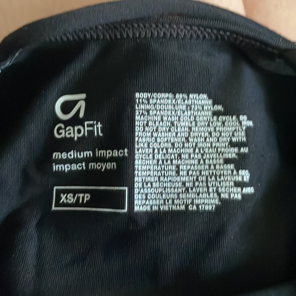 Gapfit workout top - Picture 3 of 3
